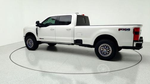 White Metallic 2024 Ford F-350 King Ranch