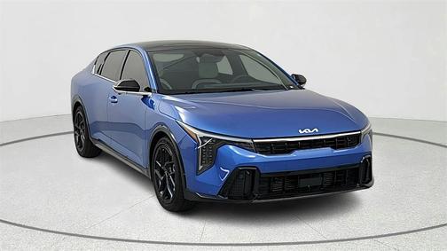 2025 Kia K4 GT-Line Turbo