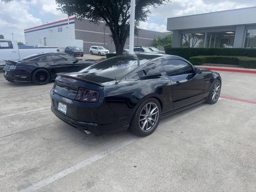 2014 Ford Mustang V6 Premium