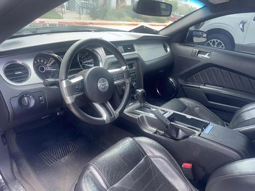 2014 Ford Mustang V6 Premium