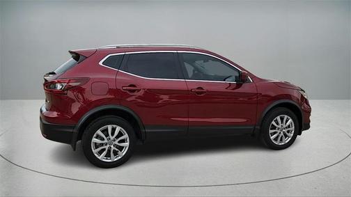2022 Nissan Rogue Sport SV