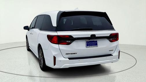 White 2025 Honda Odyssey Touring