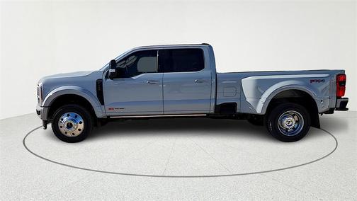 2026 Ford F-450 Platinum