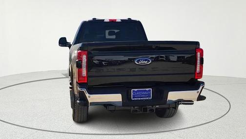 Agate Black Metallic 2026 Ford F-250 Lariat