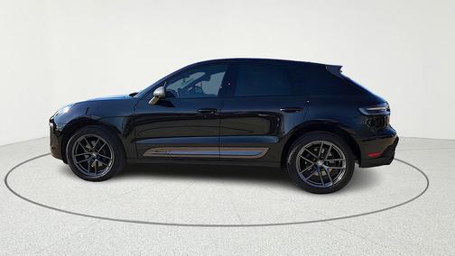 2025 Porsche Macan T