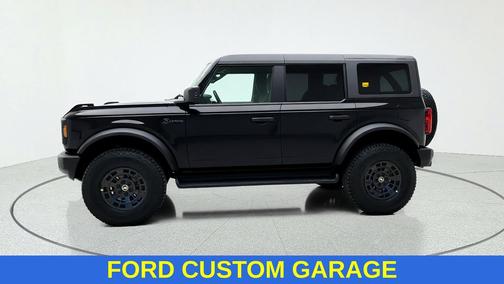 Shadow Black 2026 Ford Bronco Base