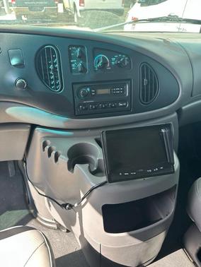2000 Ford E350 Super Duty XL