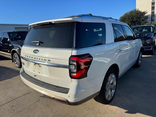 2022 Ford Expedition King Ranch
