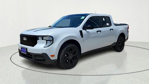 White Metallic 2025 Ford Maverick XLT