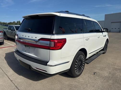 2021 Lincoln Navigator Black Label