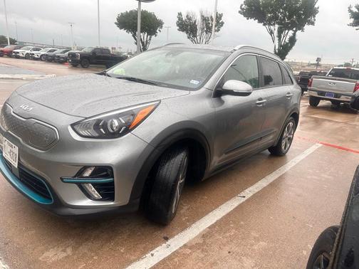 2022 Kia Niro EV EX