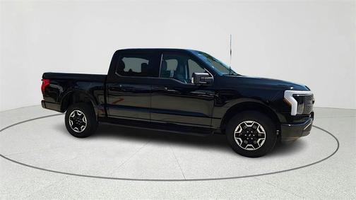 2023 Ford F-150 Lightning XLT