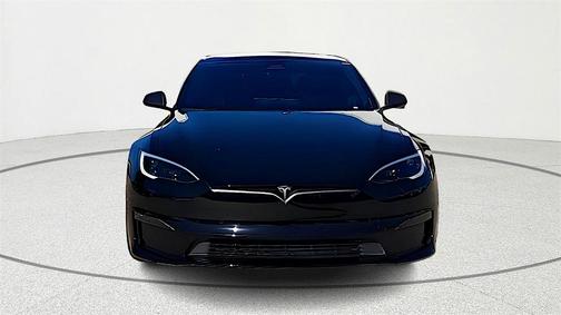 2022 Tesla Model S Plaid