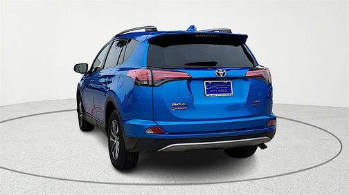 2018 Toyota RAV4 Hybrid LE Plus