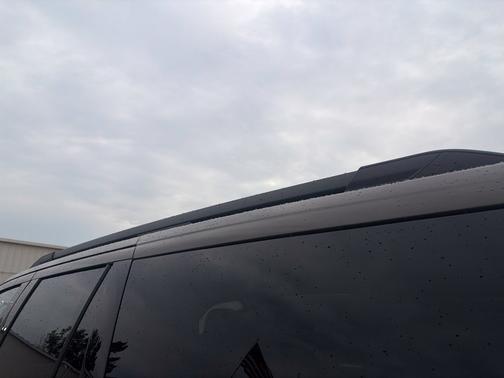 Green 2027 Ford Expedition Platinum