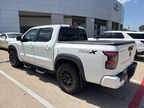 2022 Nissan Frontier PRO-X