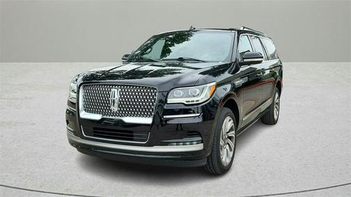2023 Lincoln Navigator L Reserve