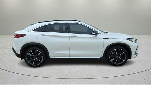 2023 INFINITI QX55 LUXE
