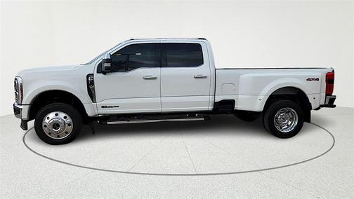 2025 Ford F-450 Lariat
