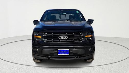 Agate Black Metallic 2026 Ford F-150 XLT