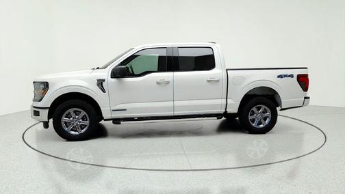 Oxford White 2024 Ford F-150 XLT