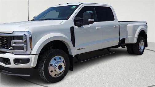 2025 Ford F-450 Platinum