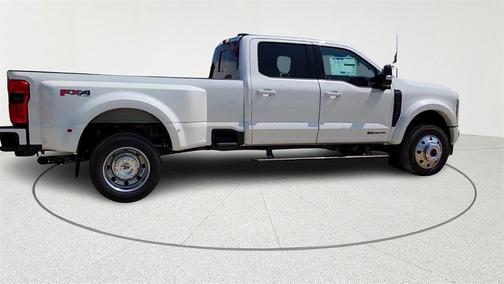 2025 Ford F-450 Platinum
