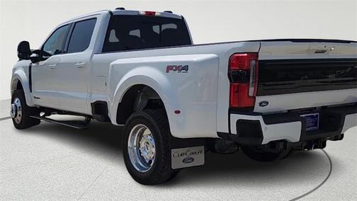 2025 Ford F-450 Platinum