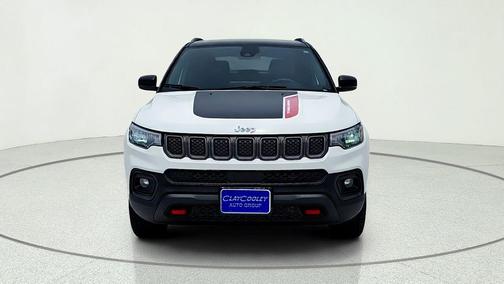 Bright White Clearcoat 2023 Jeep Compass Trailhawk
