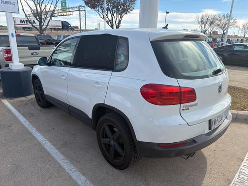 2018 Volkswagen Tiguan Limited 2.0T