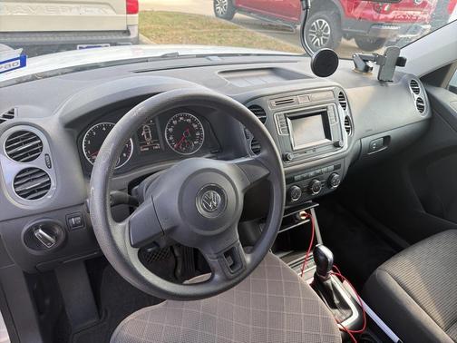 2018 Volkswagen Tiguan Limited 2.0T