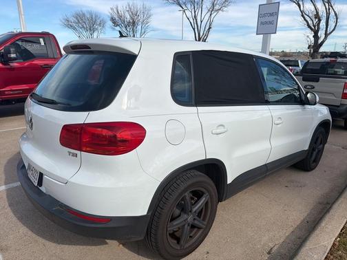 2018 Volkswagen Tiguan Limited 2.0T