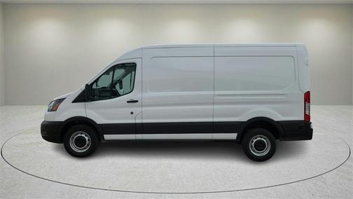 2025 Ford Transit-250 148 WB Medium Roof Cargo