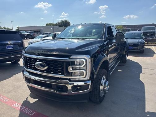 2026 Ford F-450 Lariat
