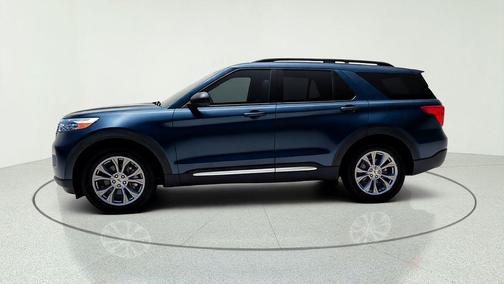 Blue Metallic 2022 Ford Explorer XLT