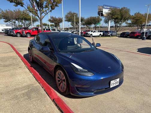 2023 Tesla Model 3 Base