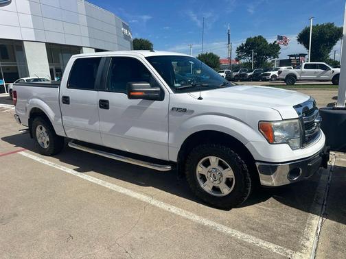 Oxford White 2014 Ford F-150 XLT