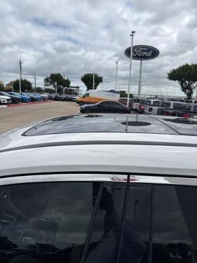 White 2024 Acura MDX Technology