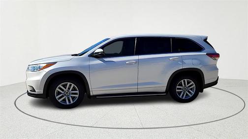 2016 Toyota Highlander LE Plus
