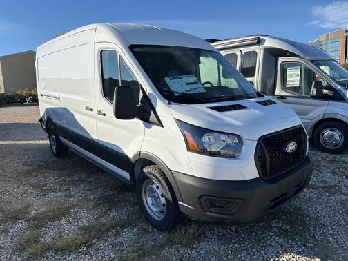 2026 Ford Transit-250 148 WB Medium Roof Cargo