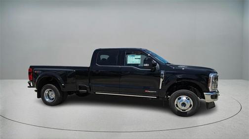2025 Ford F-350 Lariat Super Duty
