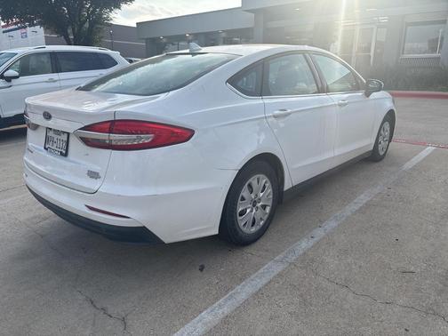 2020 Ford Fusion S