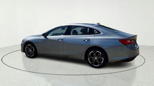 Sterling Gray Metallic 2024 Chevrolet Malibu LT