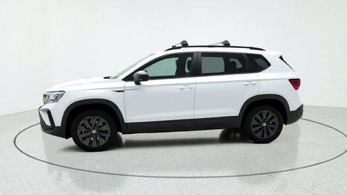 White 2022 Volkswagen Taos 1.5T S