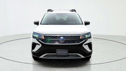 White 2022 Volkswagen Taos 1.5T S