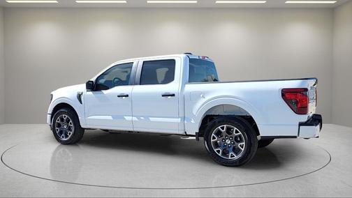 Oxford White 2025 Ford F-150 STX