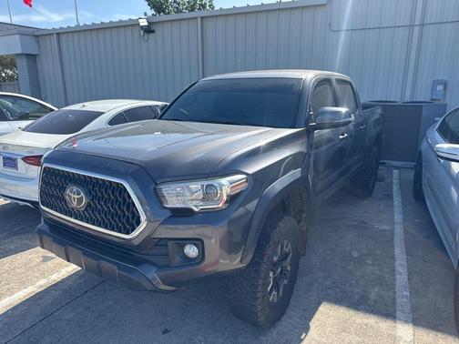 2019 Toyota Tacoma SR