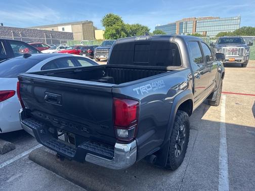 2019 Toyota Tacoma SR