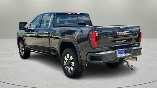 2024 GMC Sierra 2500 Denali