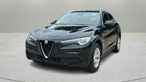 2021 Alfa Romeo Stelvio Base